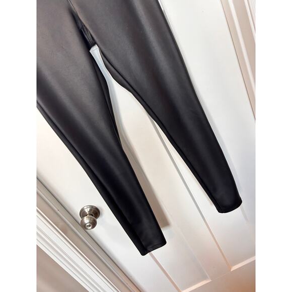 Express Women's Faux Suede Stretch Elastic Waist Skinny Leggings Black‎ SZ Small - Picture 3 of 11